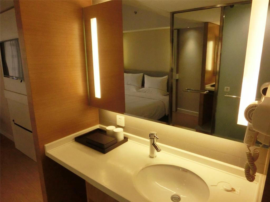 Ji Hotel Guangzhou Zhujiang New Town Kamer foto