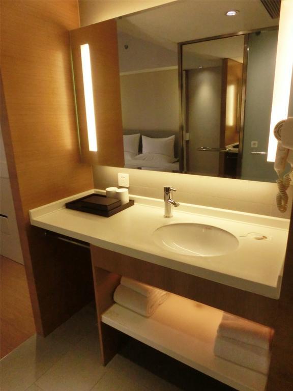 Ji Hotel Guangzhou Zhujiang New Town Kamer foto