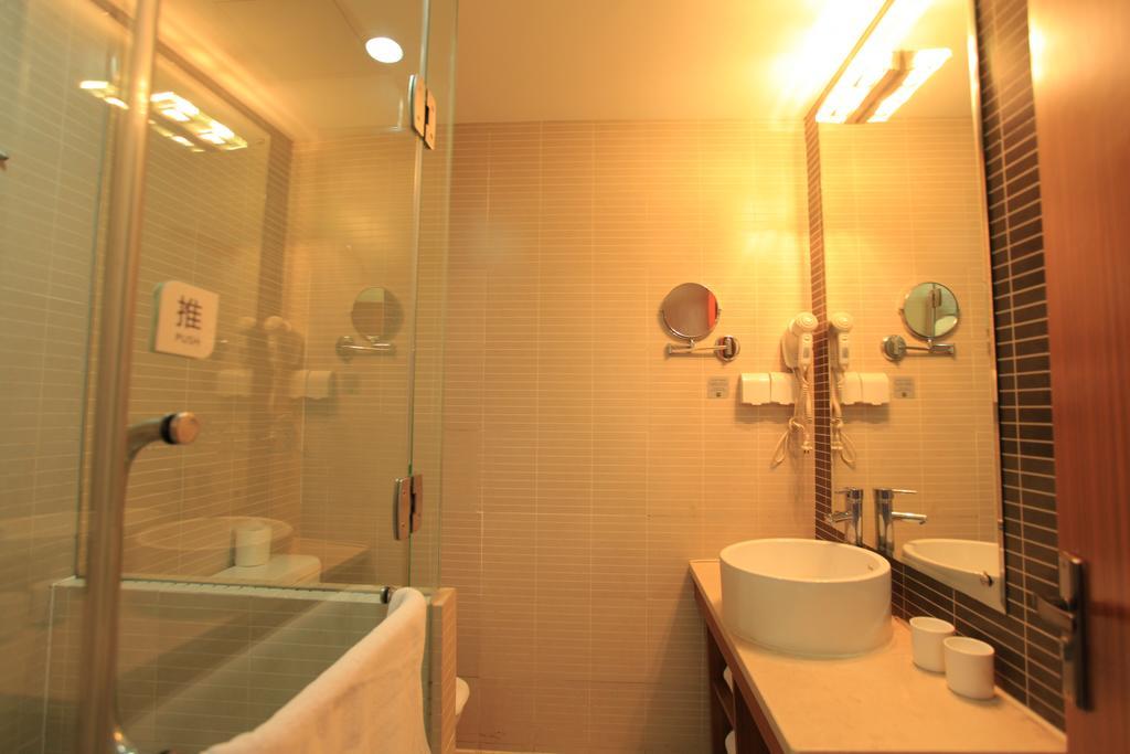 Ji Hotel Guangzhou Zhujiang New Town Buitenkant foto
